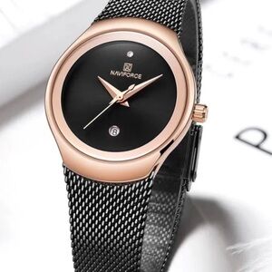 NWT - Naviforce - Women’s Rose Gold and Black Mesh Strap Watch